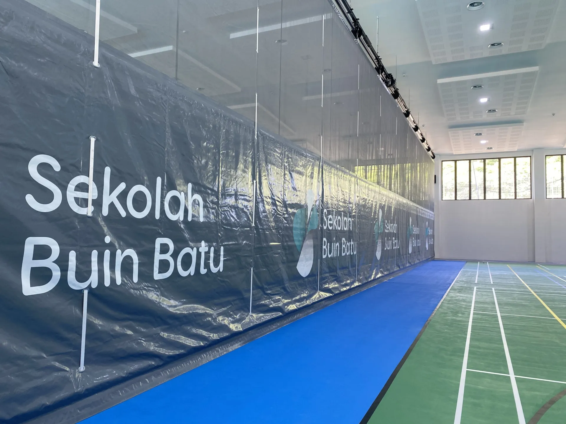 Electric Divider Curtain Sekolah Buin Batu, Sumbawa