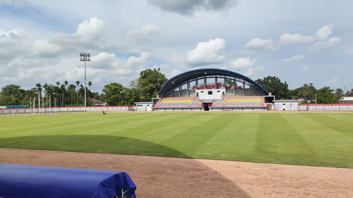 Perawatan Rumput Stadion Serasan, Musi Banyuasin