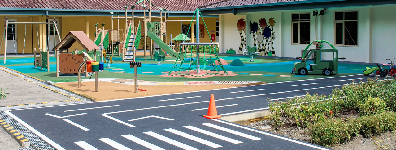 Playground Mt. Zaagkam School - Papua