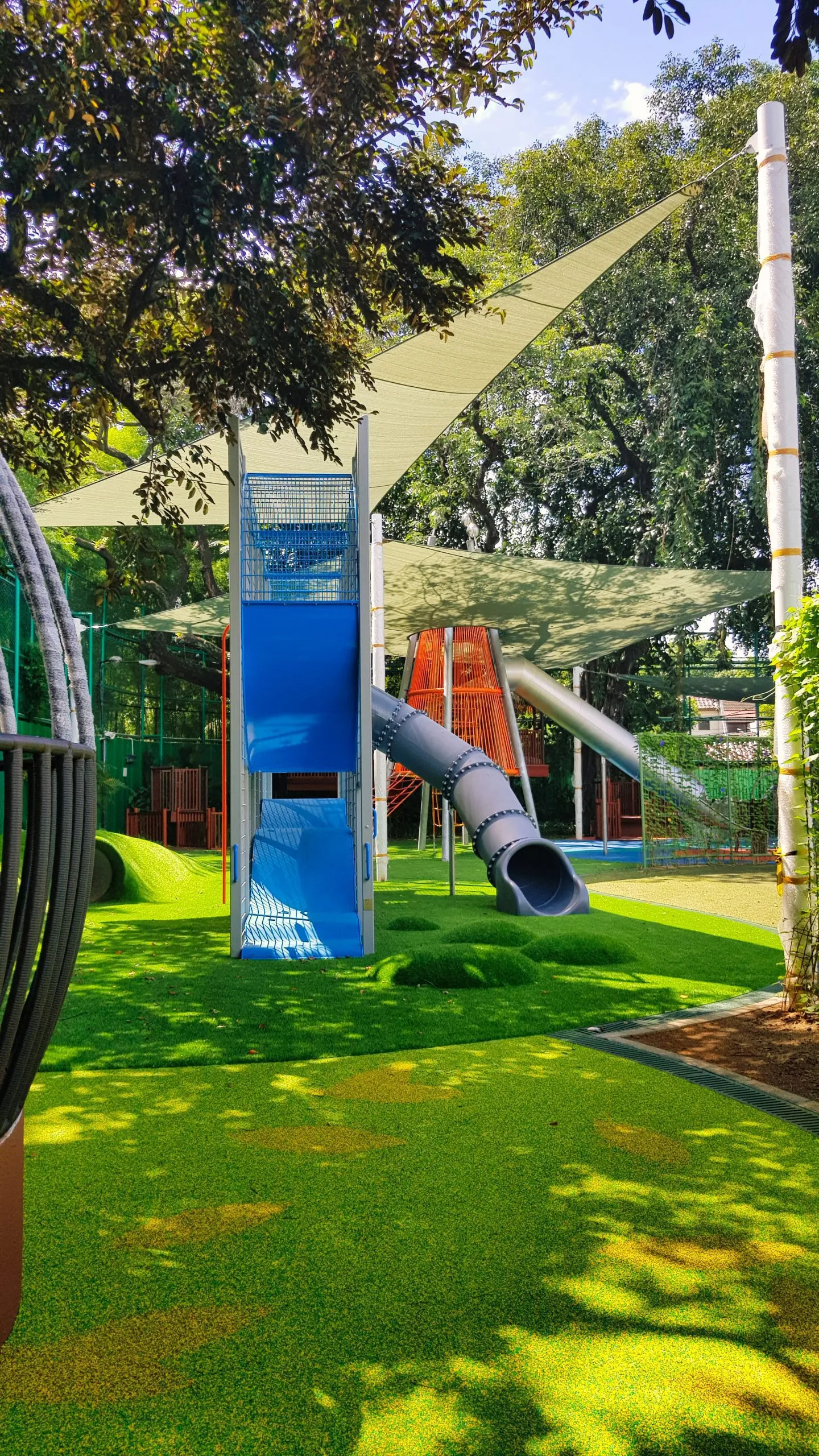 Playground Synthetic Grass, JIS Patimura